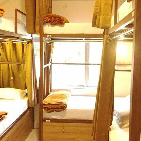 Banaras Hostel Kakarmatha Екстериор снимка