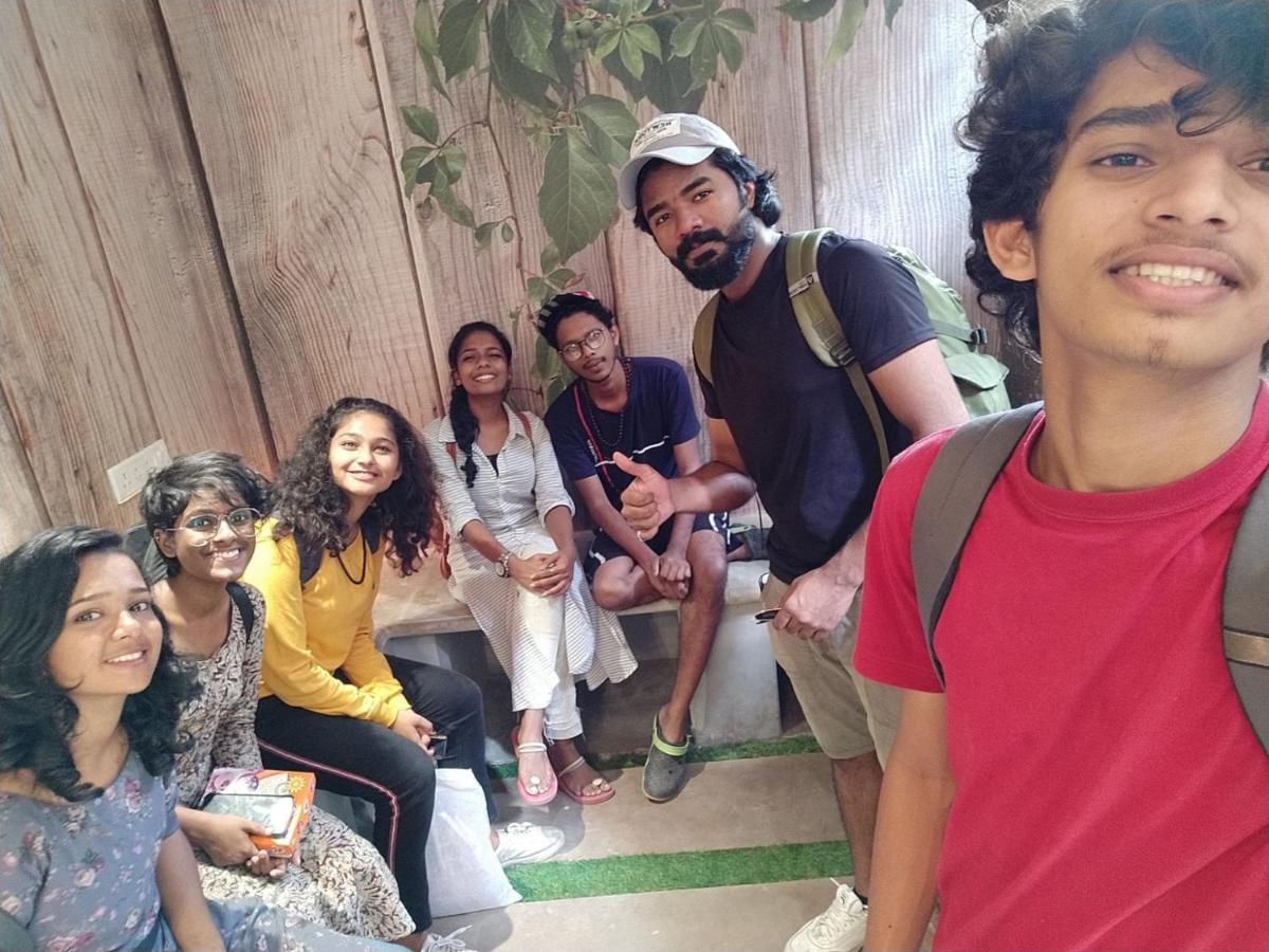 Banaras Hostel Kakarmatha Екстериор снимка